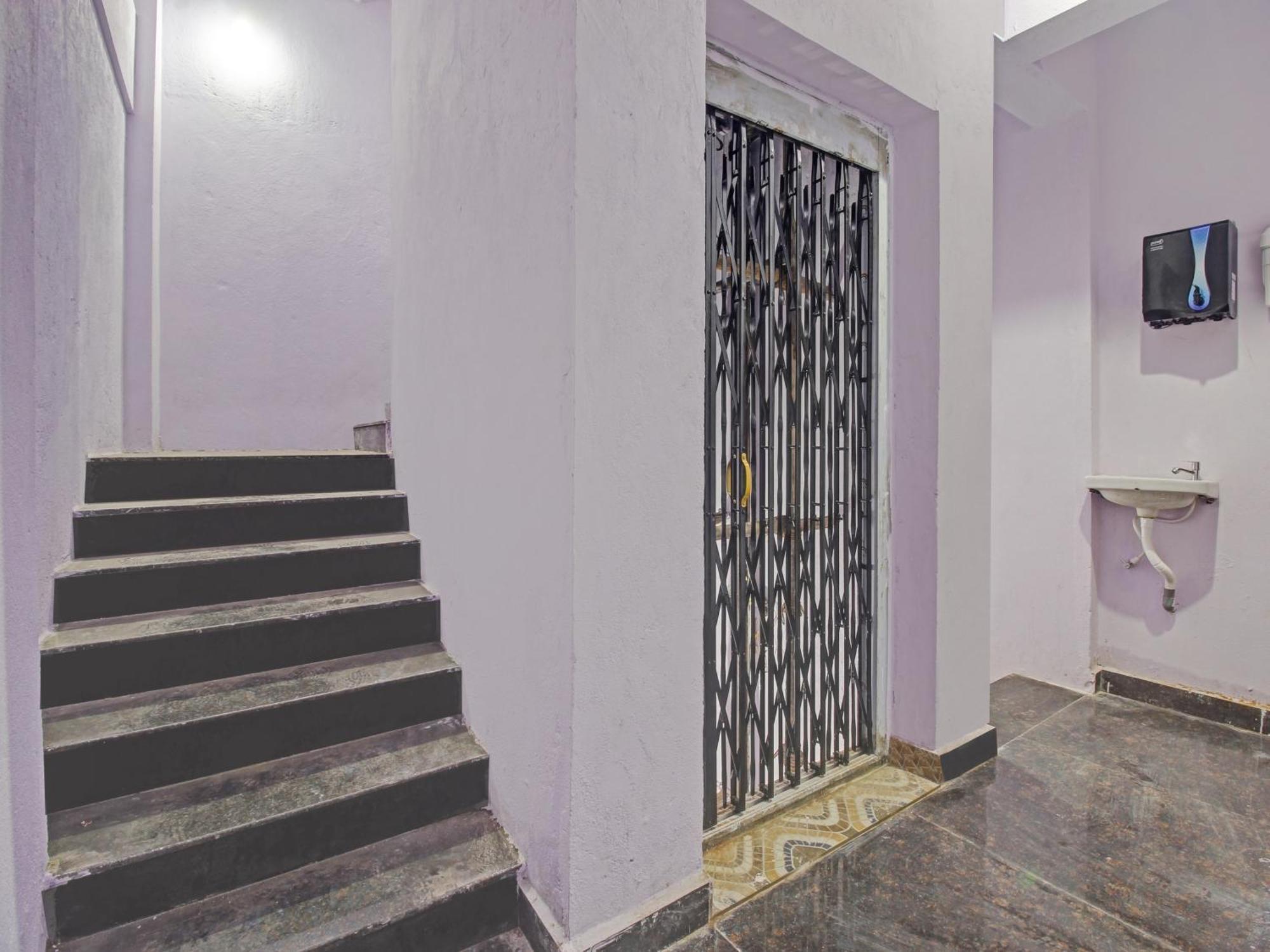 Hotel O Royal Stay Haidar Sahibguda Buitenkant foto